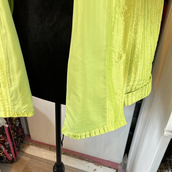 Chicos Lightweight Summer Shirt Jacket Lime Green Size 1 - Picture 6 of 8